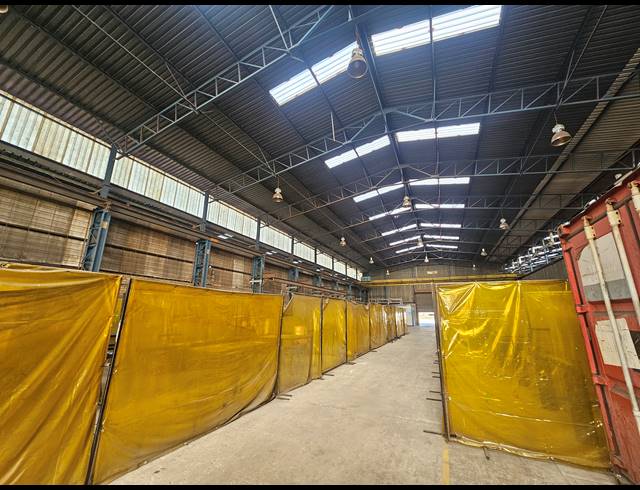 1,350M² WAREHOUSE TO LET IN TUNNEY